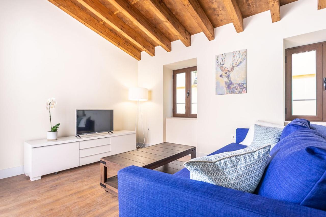 Stunning Apartment In Central Seville Exterior photo