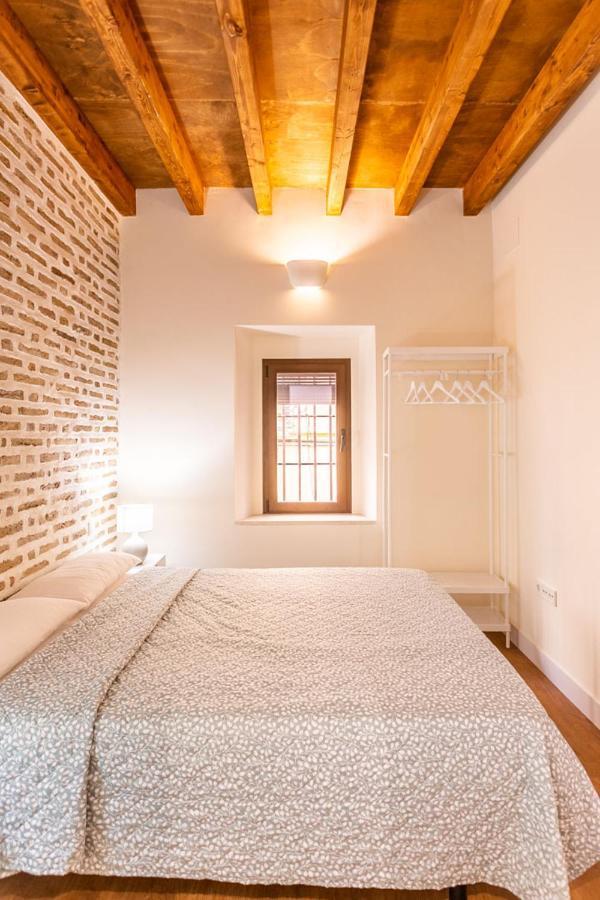 Stunning Apartment In Central Seville Exterior photo